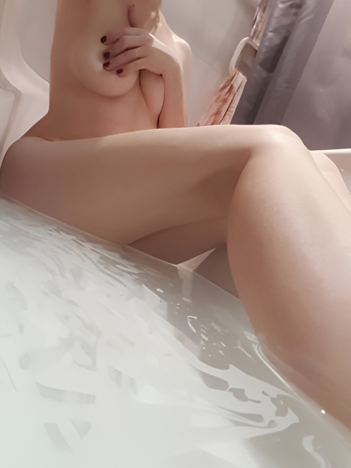 Индивидуалка Ева, доступна для личного знакомства от 1500 руб