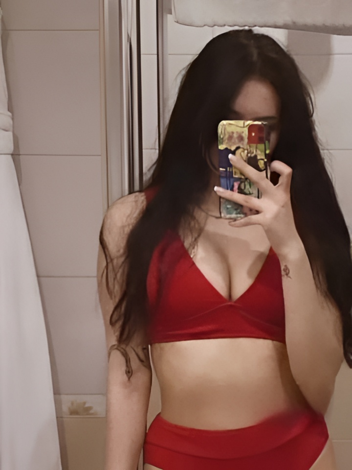 Катенька привлекальеная девушка из Озеры цена от 1500 руб