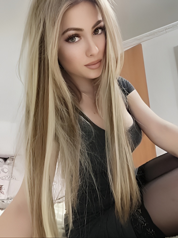 Маргарита привлекальеная девушка из Озеры цена от 5000 руб