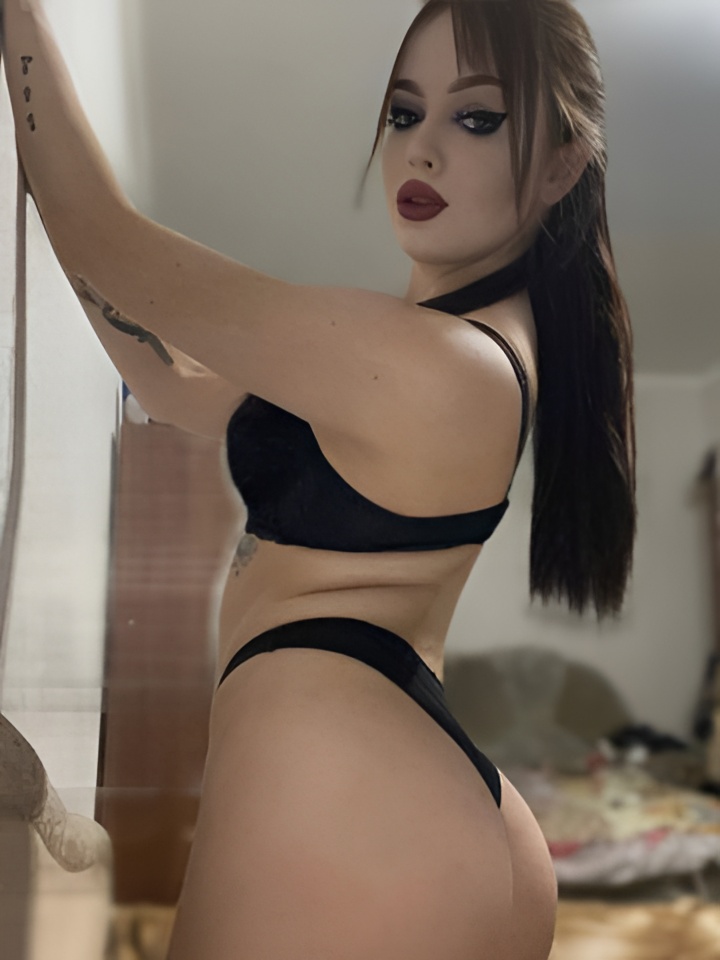 Владислава привлекальеная девушка из Озеры цена от 1500 руб