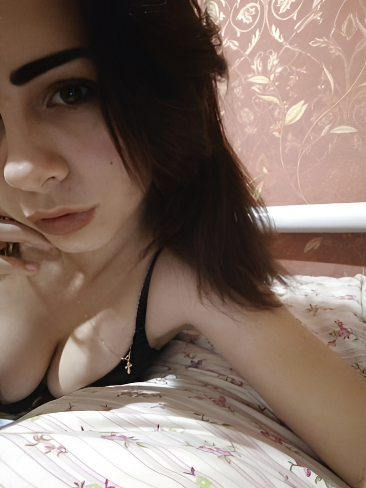 Юлия привлекальеная девушка из Озеры цена от 2500 руб