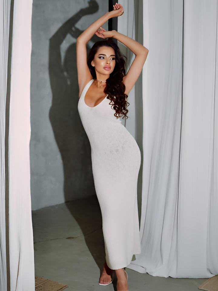 Зита привлекальеная девушка из Озеры цена от 10000 руб