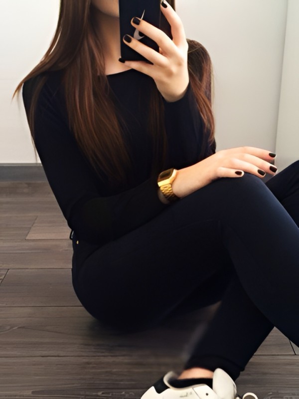 Дарья привлекательная девушка из Озеры цена от 2000 руб