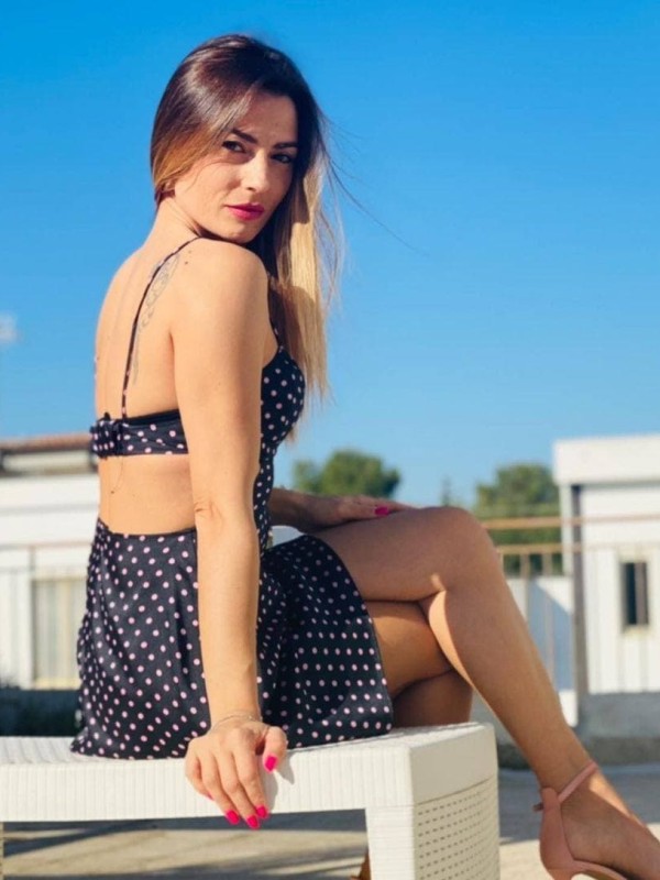 Оксана привлекательная девушка из Озеры цена от 3500 руб